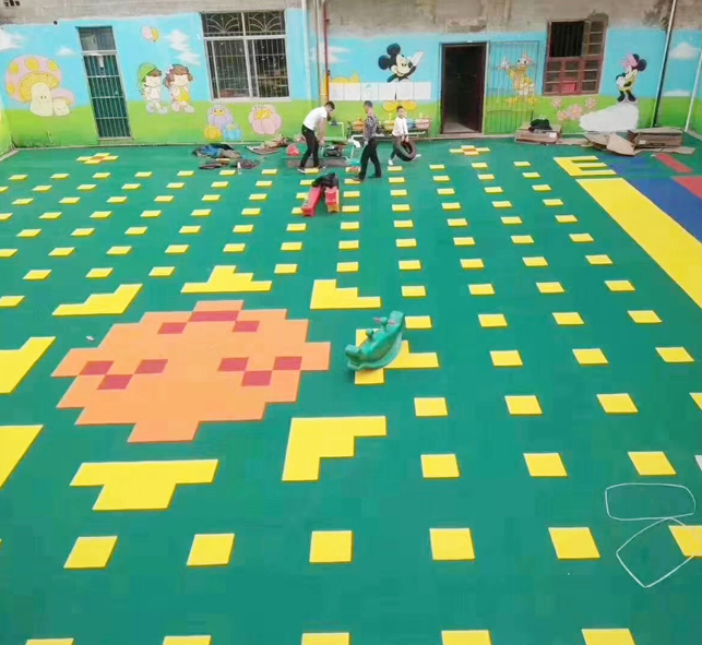 運(yùn)動(dòng)場(chǎng)地